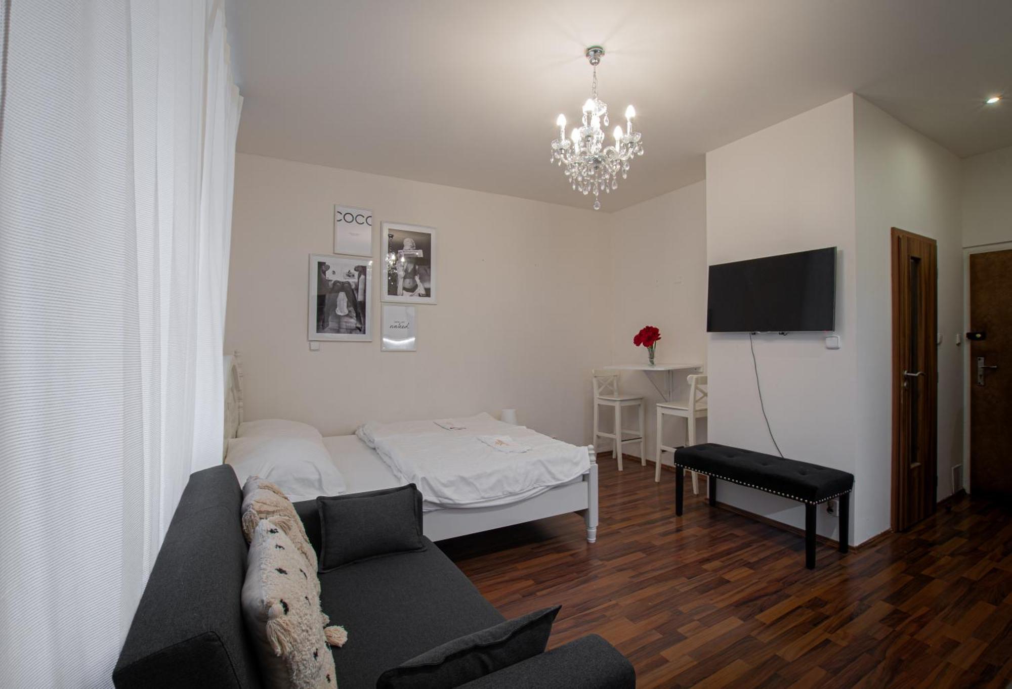 Cozy Homestay At Andel Prag Eksteriør billede